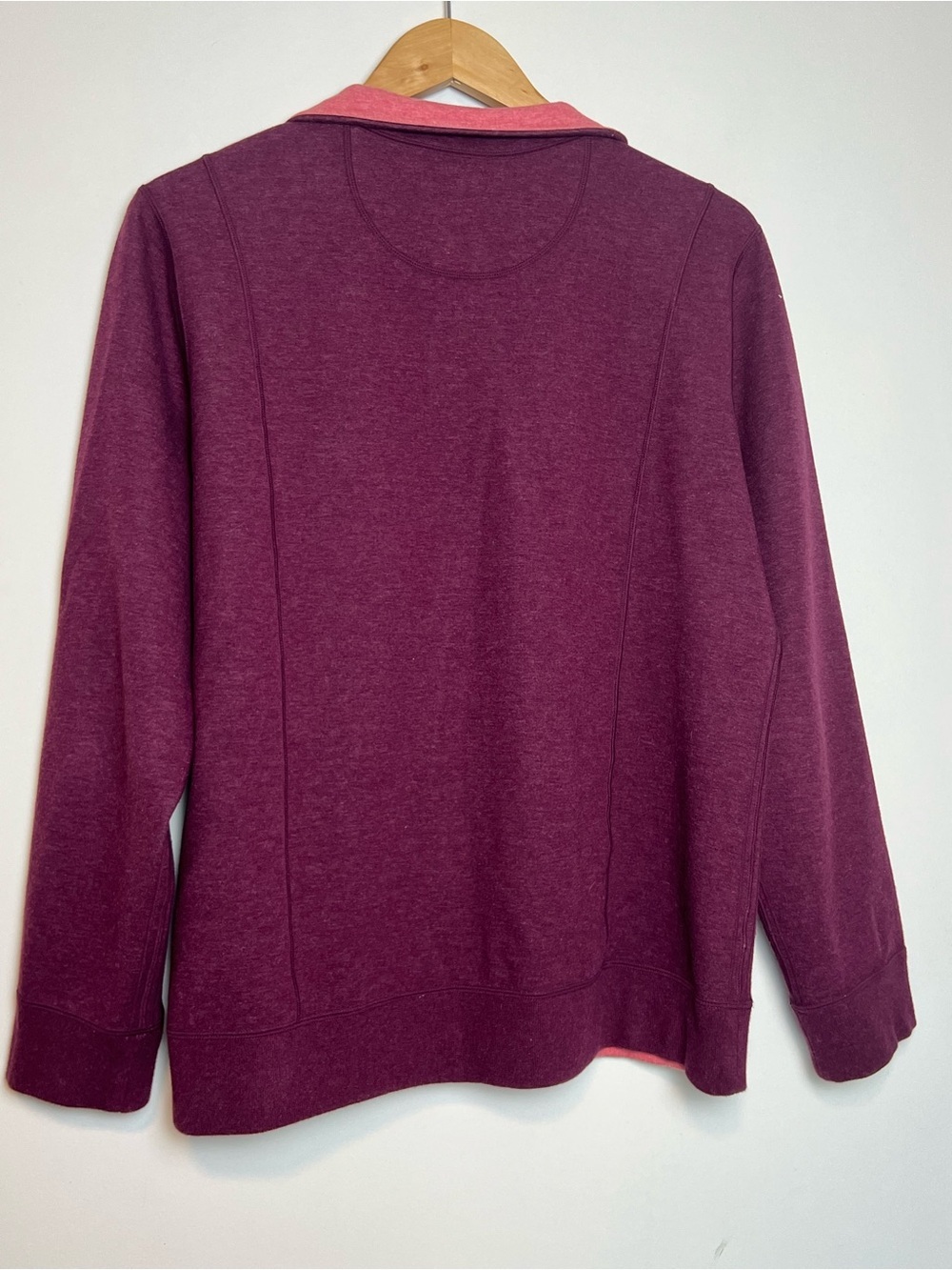 Tommy Bahama Full Zip Jacket in Plum and Rose Size Large - Picture 2 of 5
